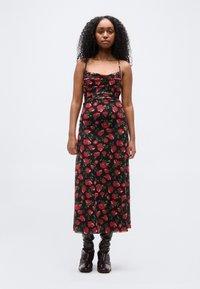 Коктейльное платье