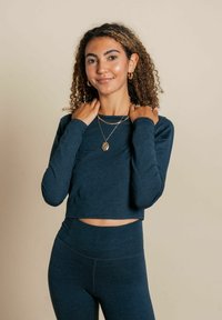 Спортивная майка