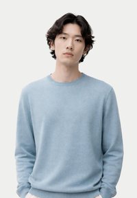 Пуловер Пуловер