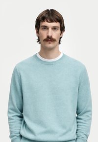 Пуловер Пуловер