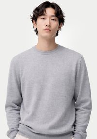 Пуловер Пуловер