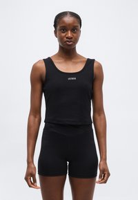 Спортивный топ Спортивный топ