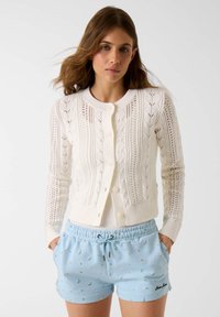 Вязаная кофта Вязаная кофта