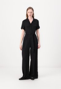 Комбинезон Комбинезон