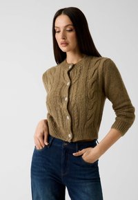 Кардиган Кардиган