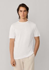 Футболка Футболка