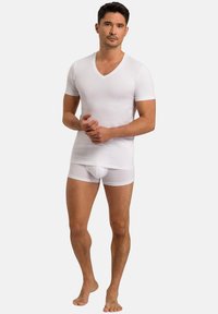 Трусы шортики Трусы шортики