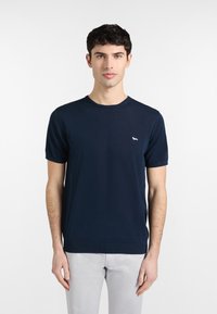 Футболка Футболка