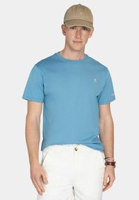 Футболка Футболка