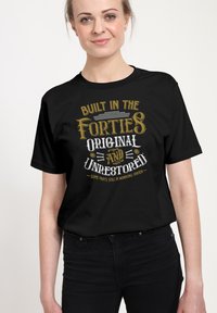 Футболка Футболка