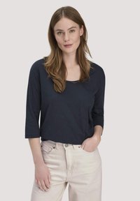 Майка с рукавом три четверти