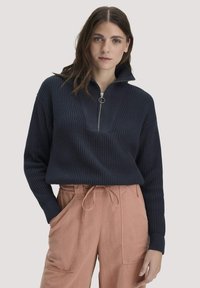 Пуловер Пуловер