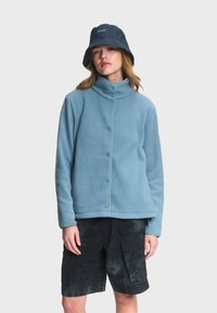 Флисовая куртка