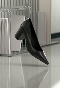 Туфли Туфли