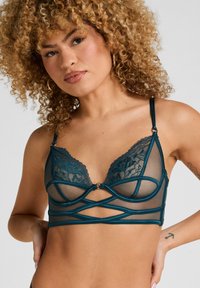 Бюстгальтер