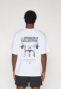 Спортивная майка Спортивная майка