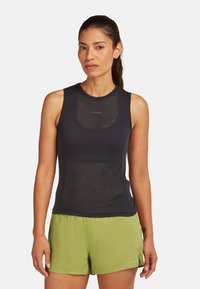 Спортивный топ