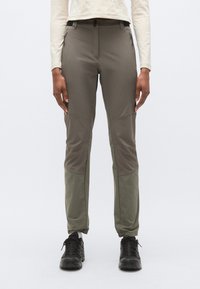 Спортивные штаны