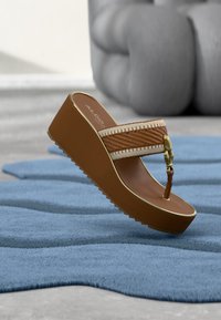 Вьетнамки Вьетнамки