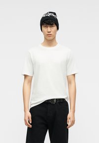 Футболка Футболка