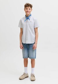 Рубашка Рубашка