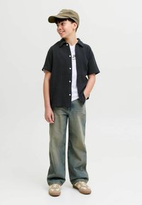 Рубашка Рубашка