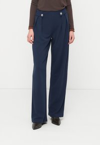 Широкие брюки Широкие брюки