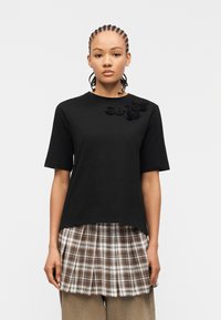 Футболка Футболка