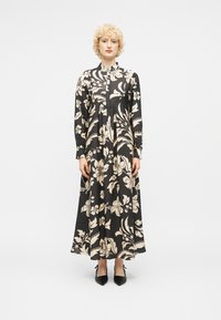 Платье макси