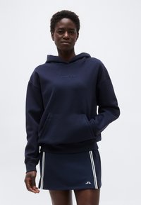 Спортивная толстовка