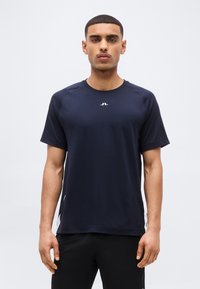 Спортивная майка