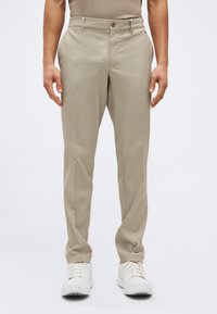 Спортивные штаны