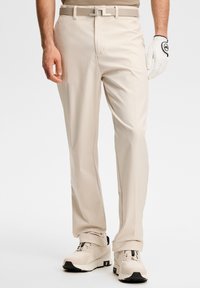 Спортивные штаны