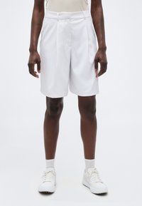 Шорты Шорты