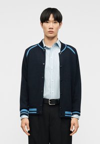 Куртка бомбер Куртка бомбер