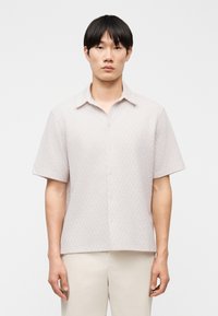 Рубашка с коротким рукавом Рубашка с коротким рукавом