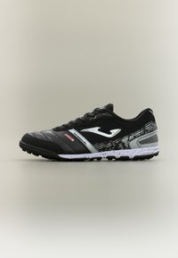 Футбольные бутсы Футбольные бутсы