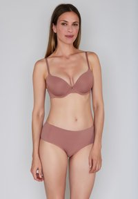 Бюстгальтер на косточках