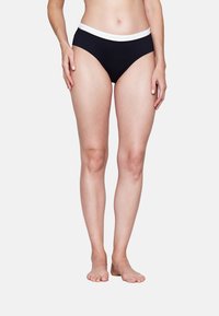 Низ от бикини