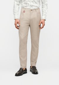 Льняные брюки