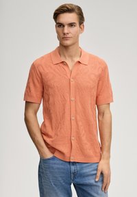 Рубашка с коротким рукавом