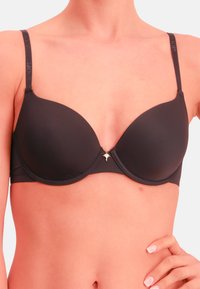 Бюстгальтер на косточках