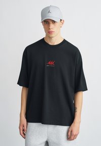 Футболка Футболка