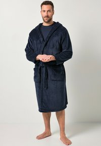 Халат Халат