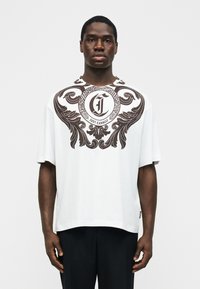 Футболка Футболка