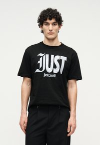 Футболка Футболка