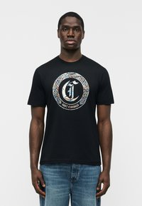 Футболка Футболка