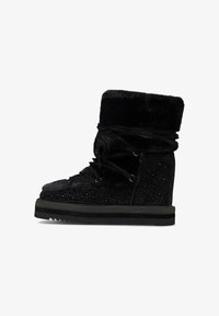 Ботинки Ботинки