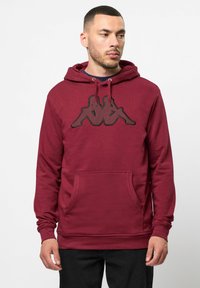 Спортивная толстовка