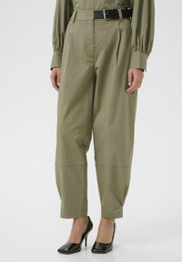 Широкие брюки